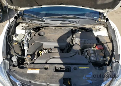 2018 Nissan Altima 2.5 z USA, uszkodzony, nr VIN 1N4AL3AP8JC472560